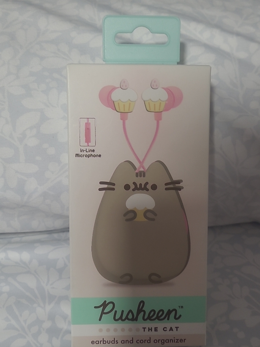 Pusheen Pink and Mint Cupcake Earbuds with Cord Organizer